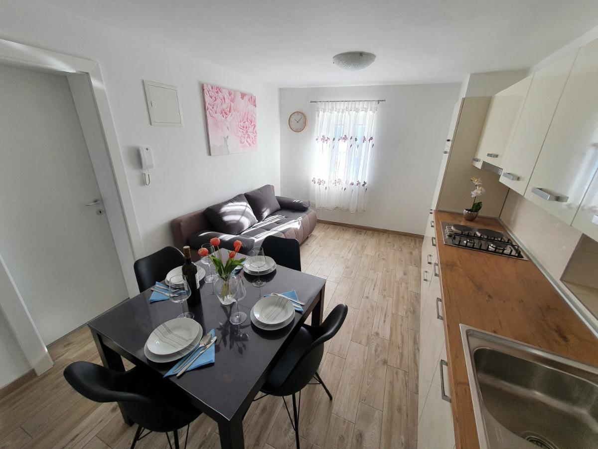 Apartaments Ukic Prvic Sepurine Esterno foto