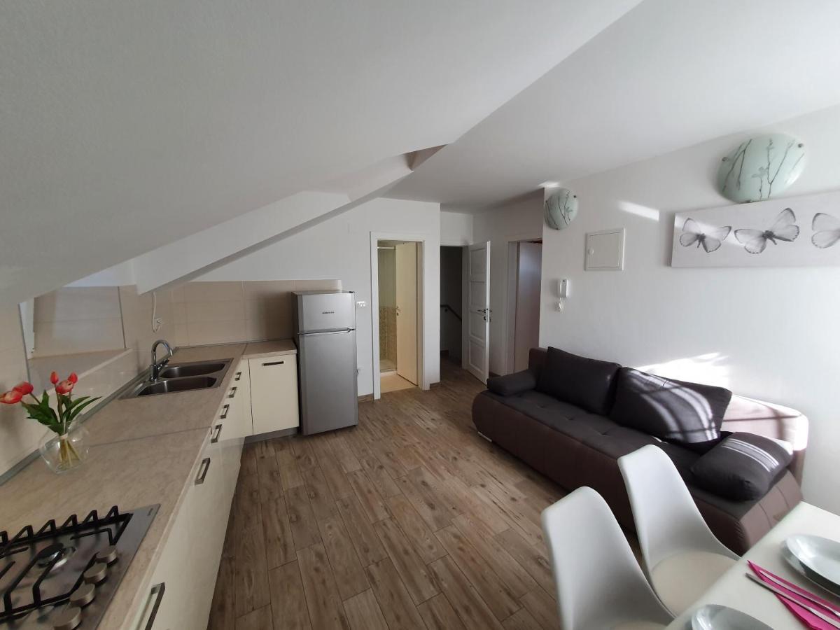 Apartaments Ukic Prvic Sepurine Esterno foto
